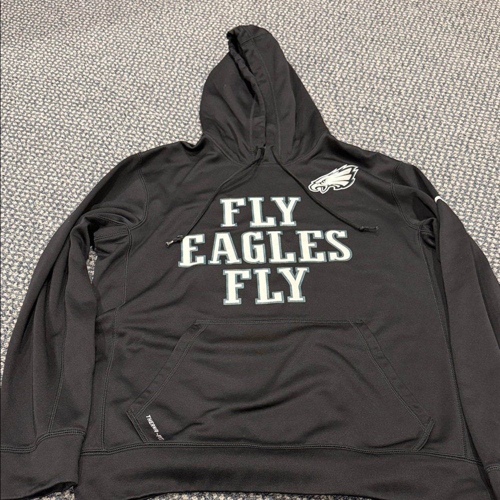 Nike Men's Black 'Fly Eagles Fly' Hooded Sweatshirt